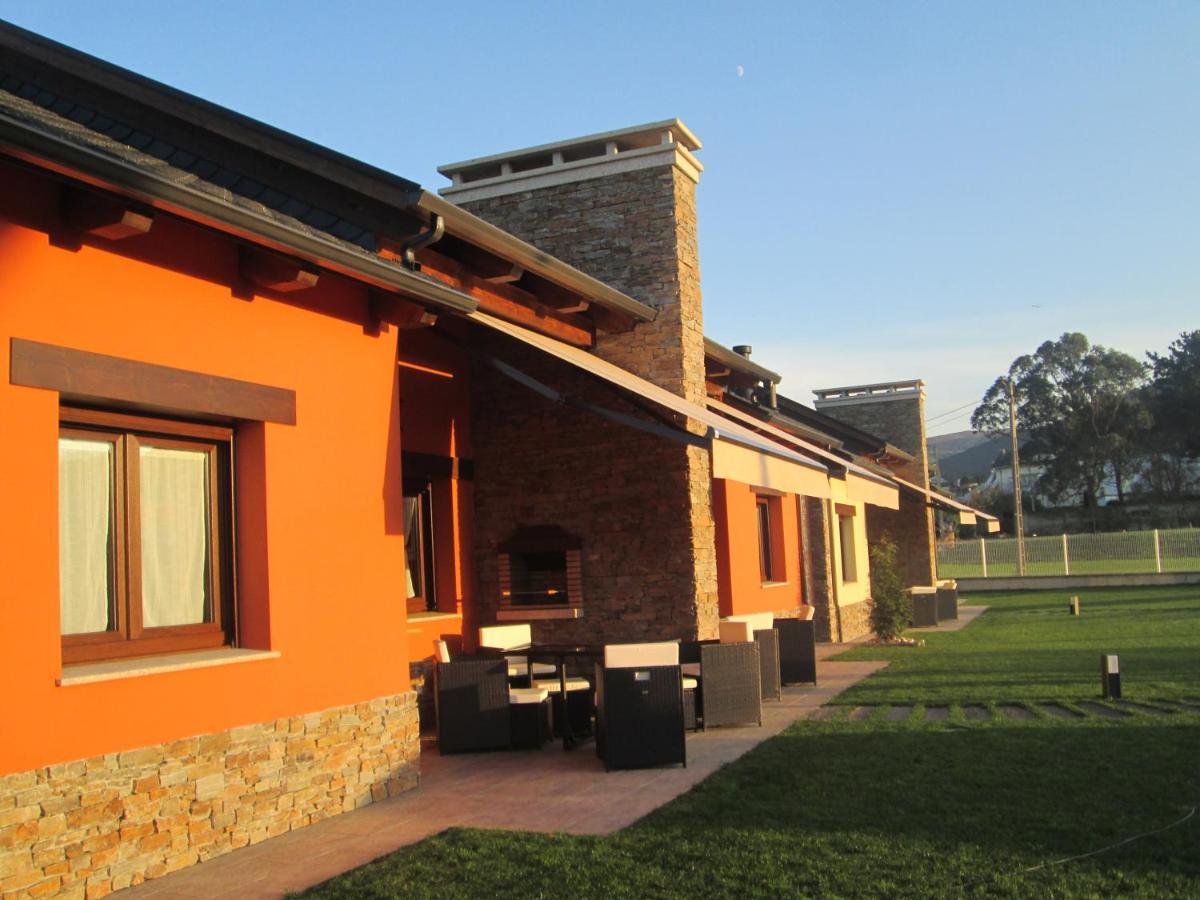 Apartamentos Fonte Villar Navia Luaran gambar