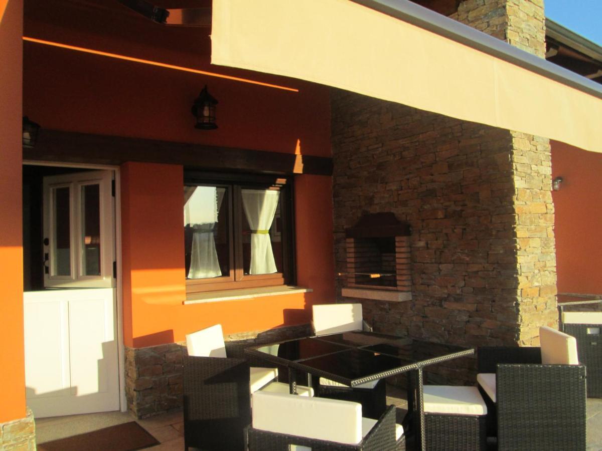 Apartamentos Fonte Villar Navia Luaran gambar